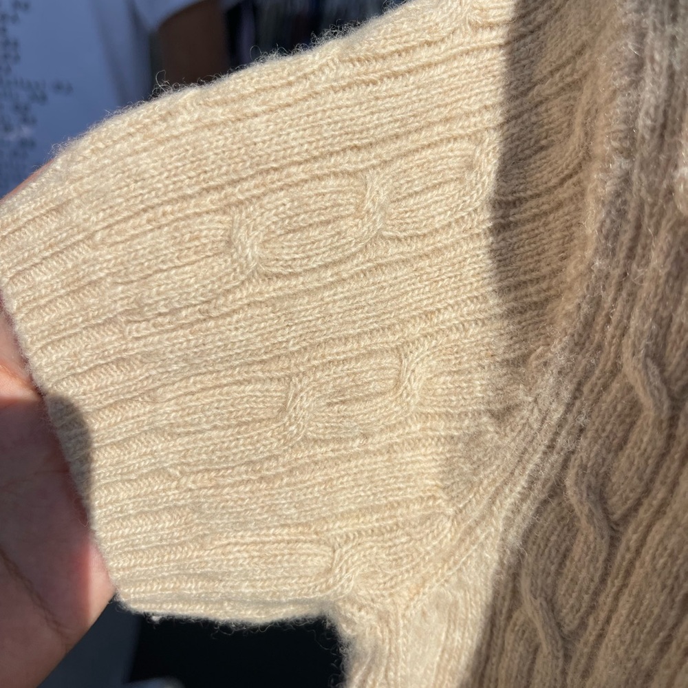 Tommy Hilfiger Cream Crew Neck Sweater with Cable Knit - Picture 2 of 3